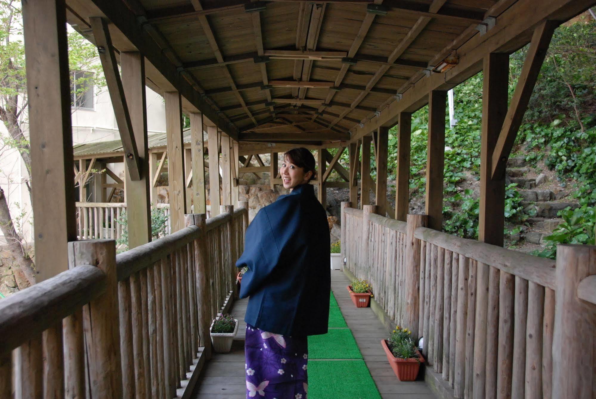 Hotel Hanatemari Shirahama Exterior foto